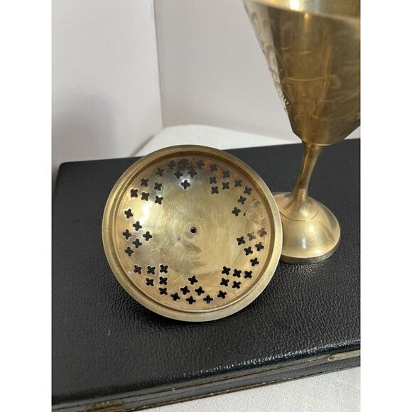 Lot of 2 Unique Hand Carved Brass Vintage  Cups Goblet Star Flower India - Picture 6 of 12